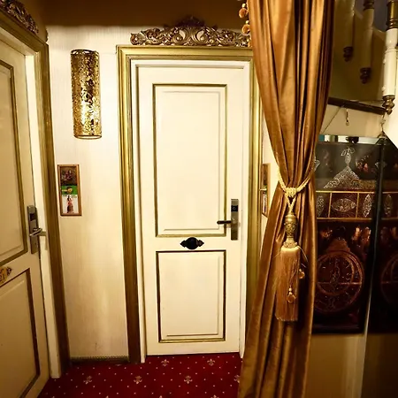 Sultan Tugra Hotel 4*