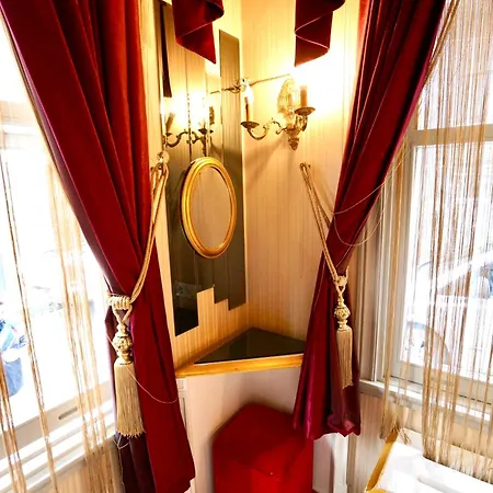 Sultan Tugra Hotel Istanbul